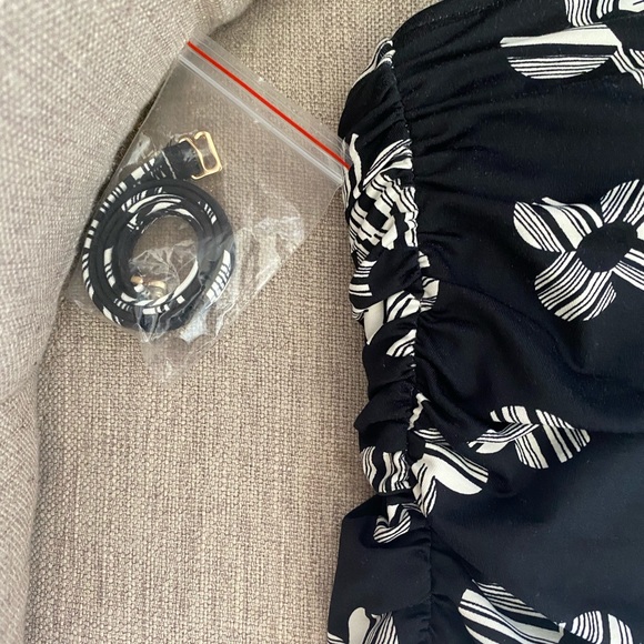 Rare JUICY COUTURE Strapless One Piece Swimsuit M - Picture 3 of 5